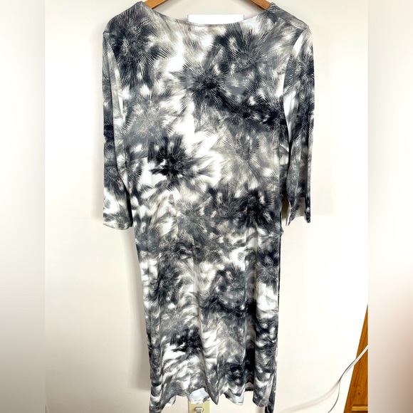 Olsen Black & White Midi Dress - Picture 2 of 7